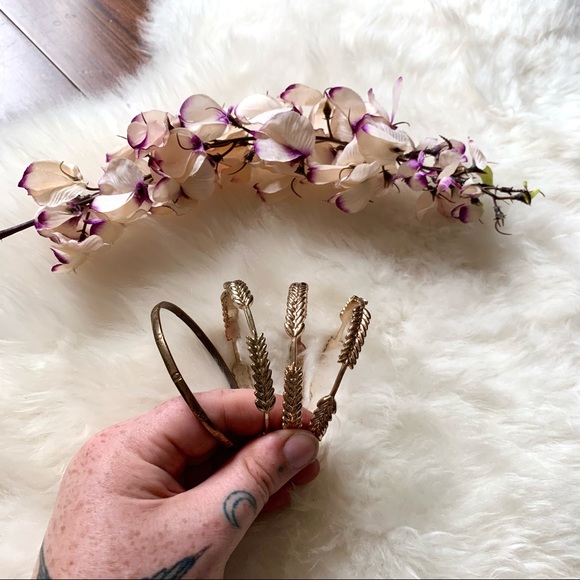 Gold Arrow Bangle Set (4) - Picture 4 of 7